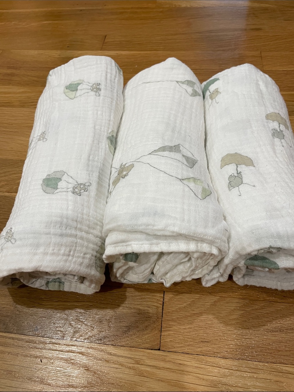 3 Aden + Anais Neutral Muslin Baby Swaddle Blanket White w/ Green & Beige Print